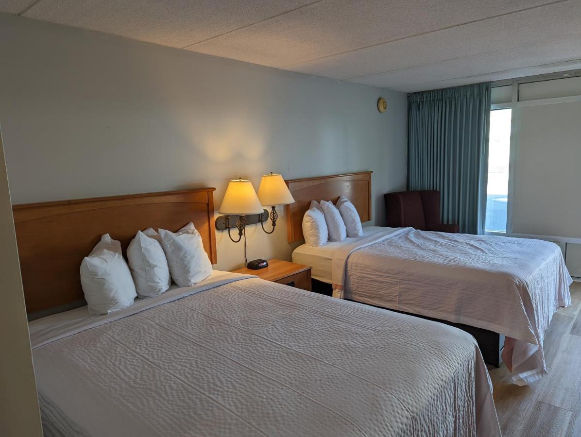 Days Inn By Wyndham Birch Run Esterno foto